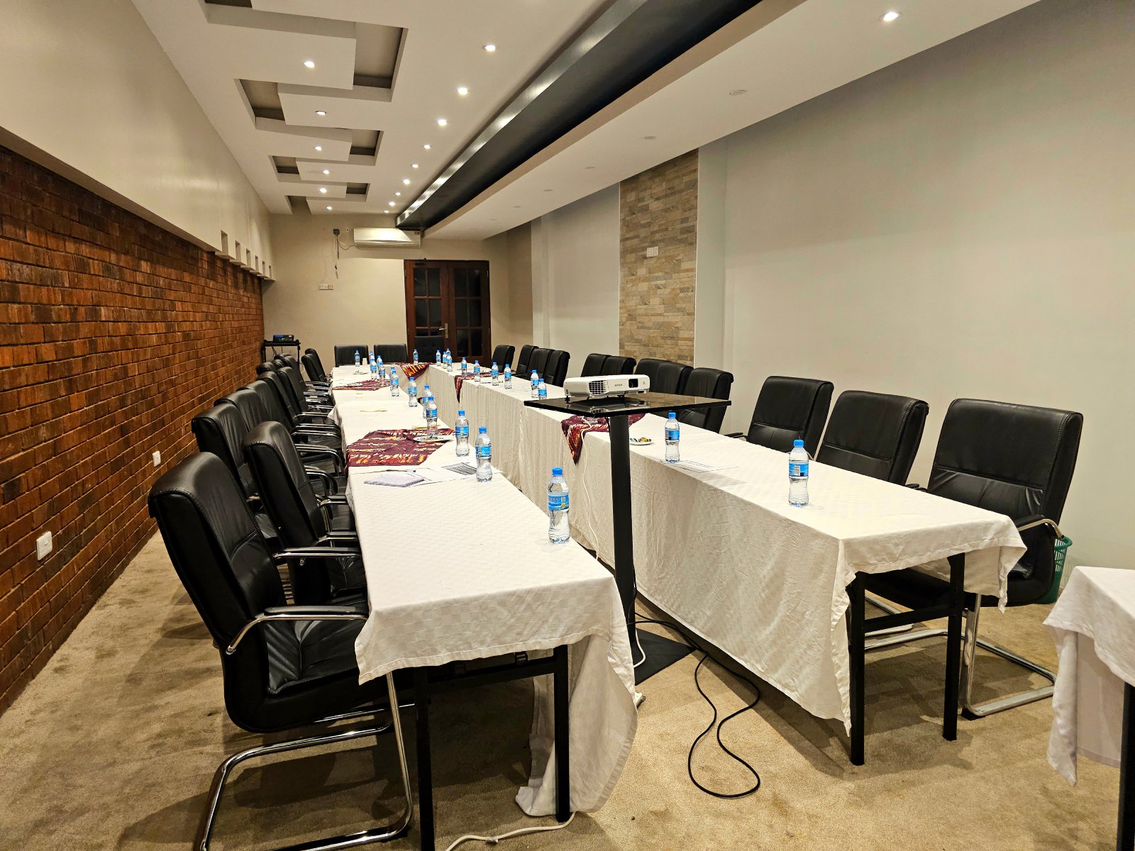 Conference Halls Image 4